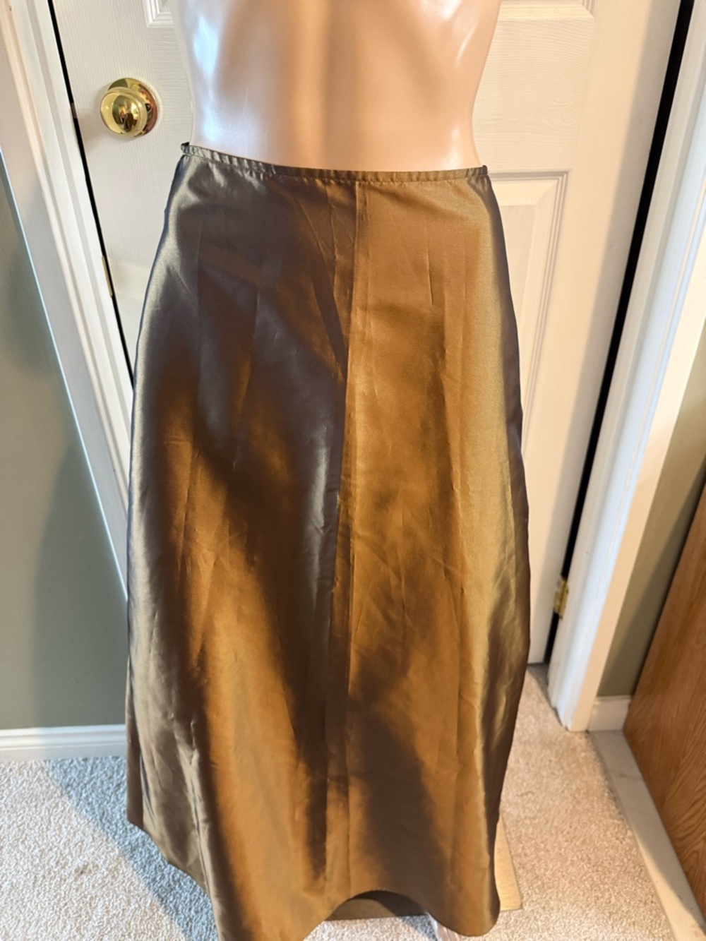 Y2K Ronni Nicole by Ouida Iridescent Bronze Satin Maxi Skirt M Trending Fall - Picture 5 of 11